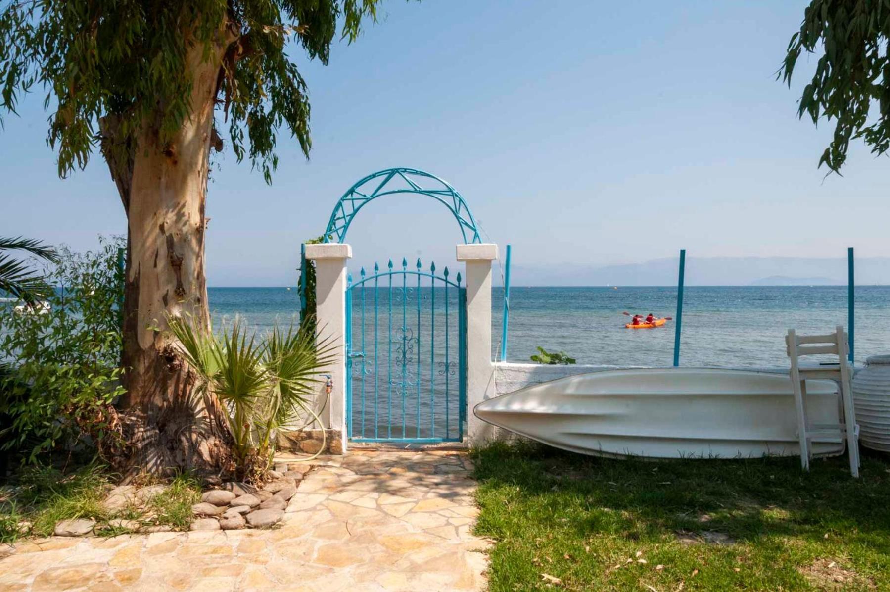 קאבוס Lemami Seafront Bungalows מראה חיצוני תמונה